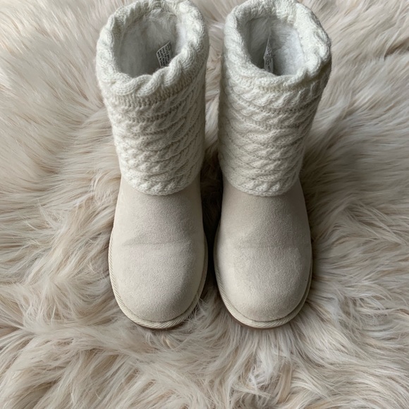 Makalu Cream Dulce Boots - Picture 7 of 13